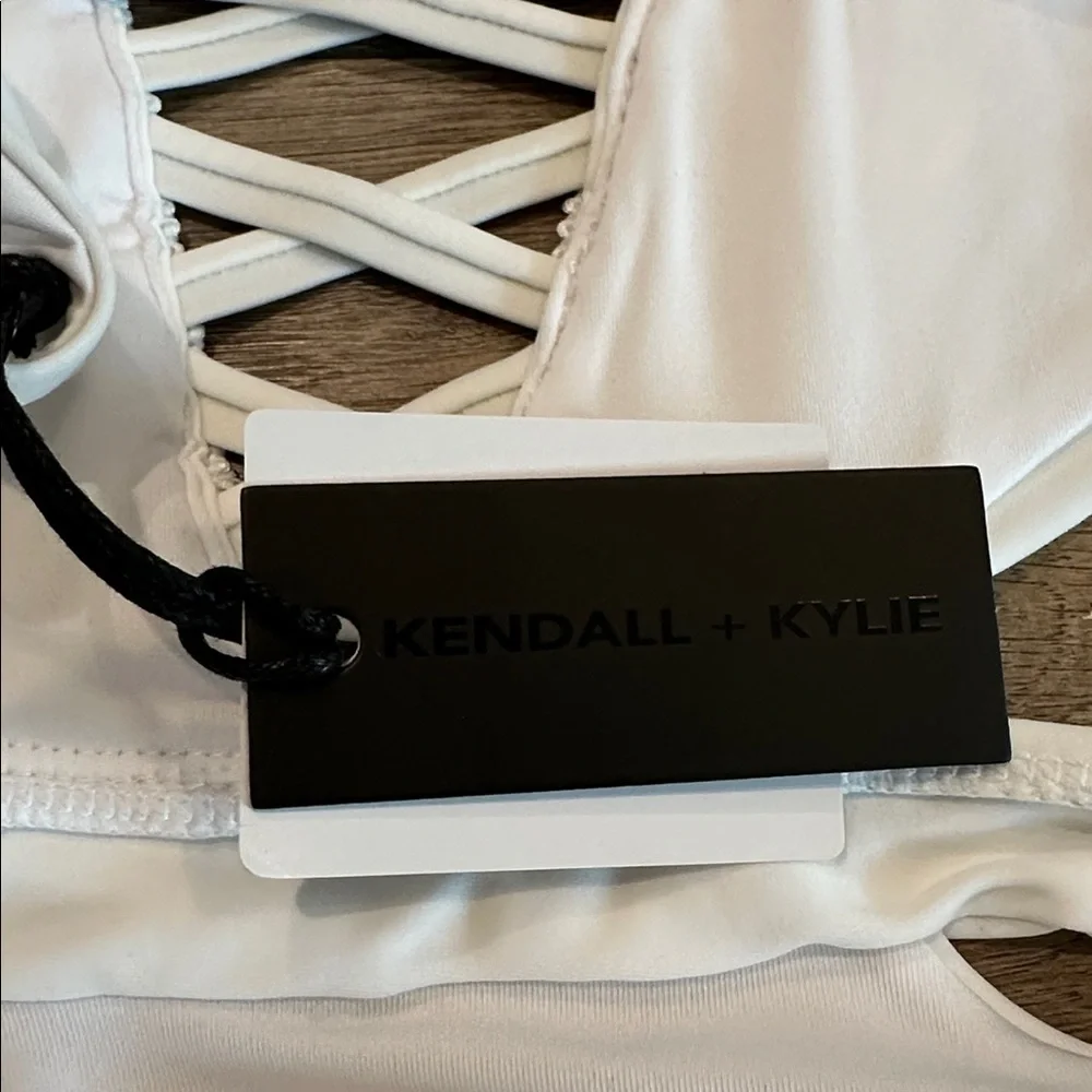 Kendall & Kylie swimsuit with matching skirt coverup - Picture 8 of 11